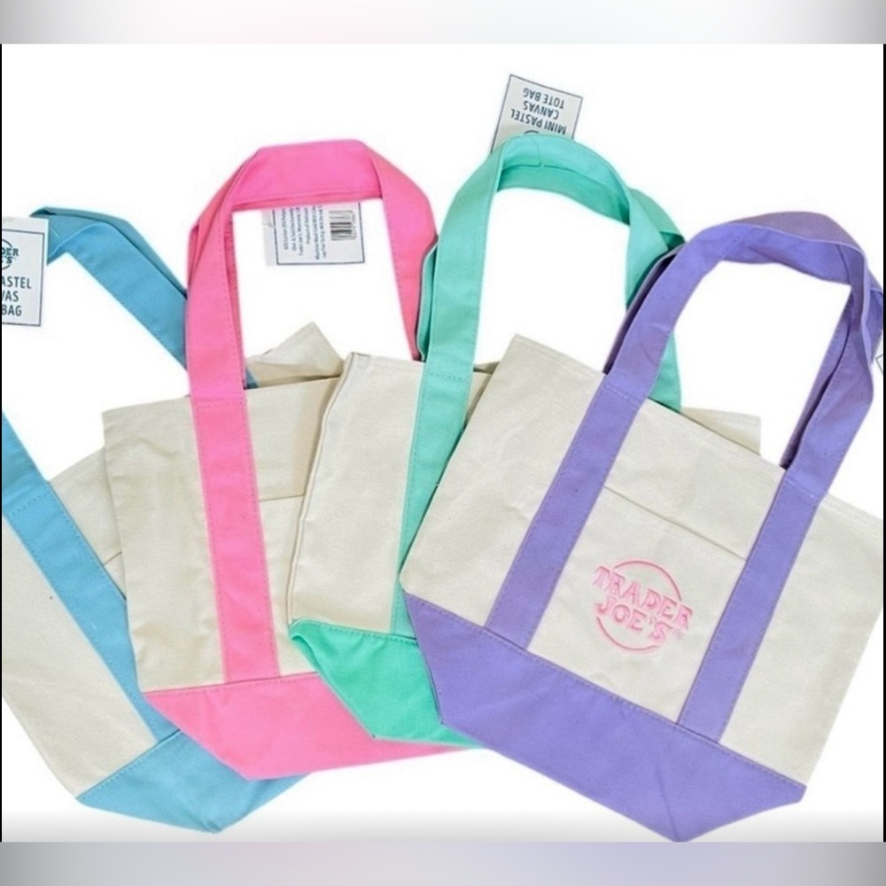 NWT Trader Joe's Pastel Canvas Tote Bag Set of 4